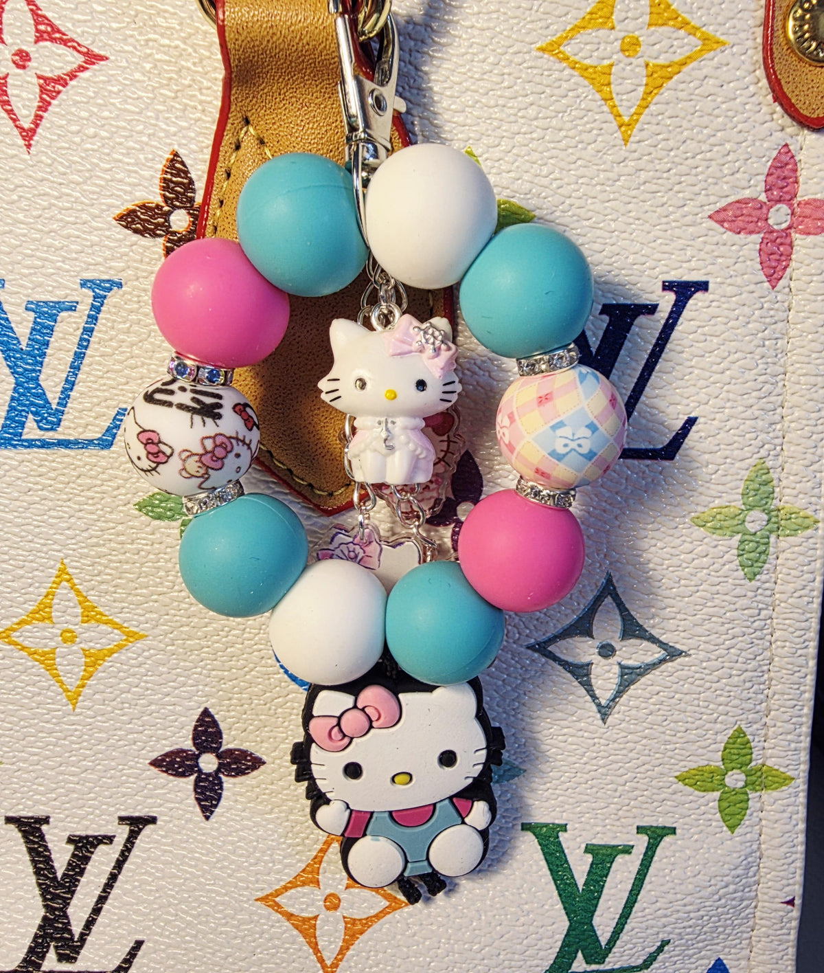 Hello Kitty Beaded Keychain | Cute Backpack Charm | Kawaii Bag Accessory | Handmade Gift for Kids & Teens