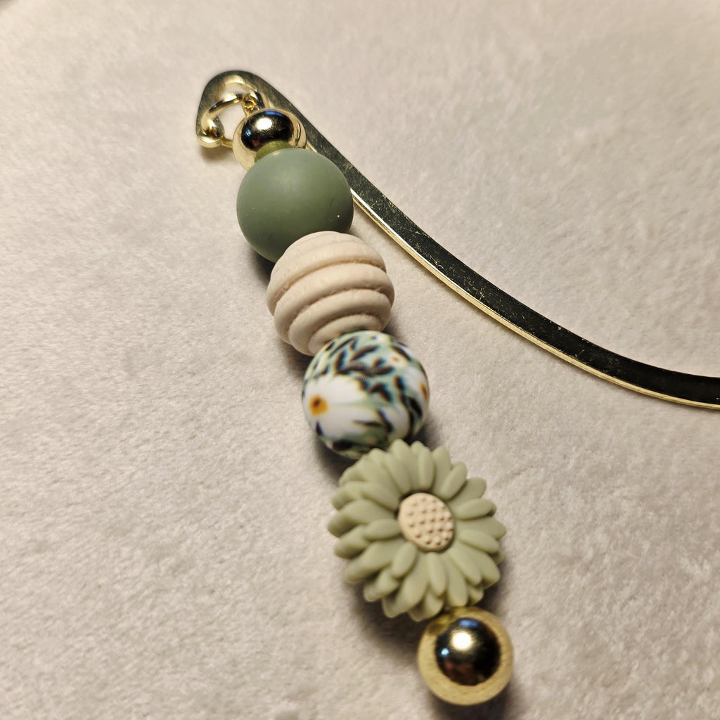 Earthy Beaded Bookmark | Neutral Daisy Charm | Handmade Reading Accessory