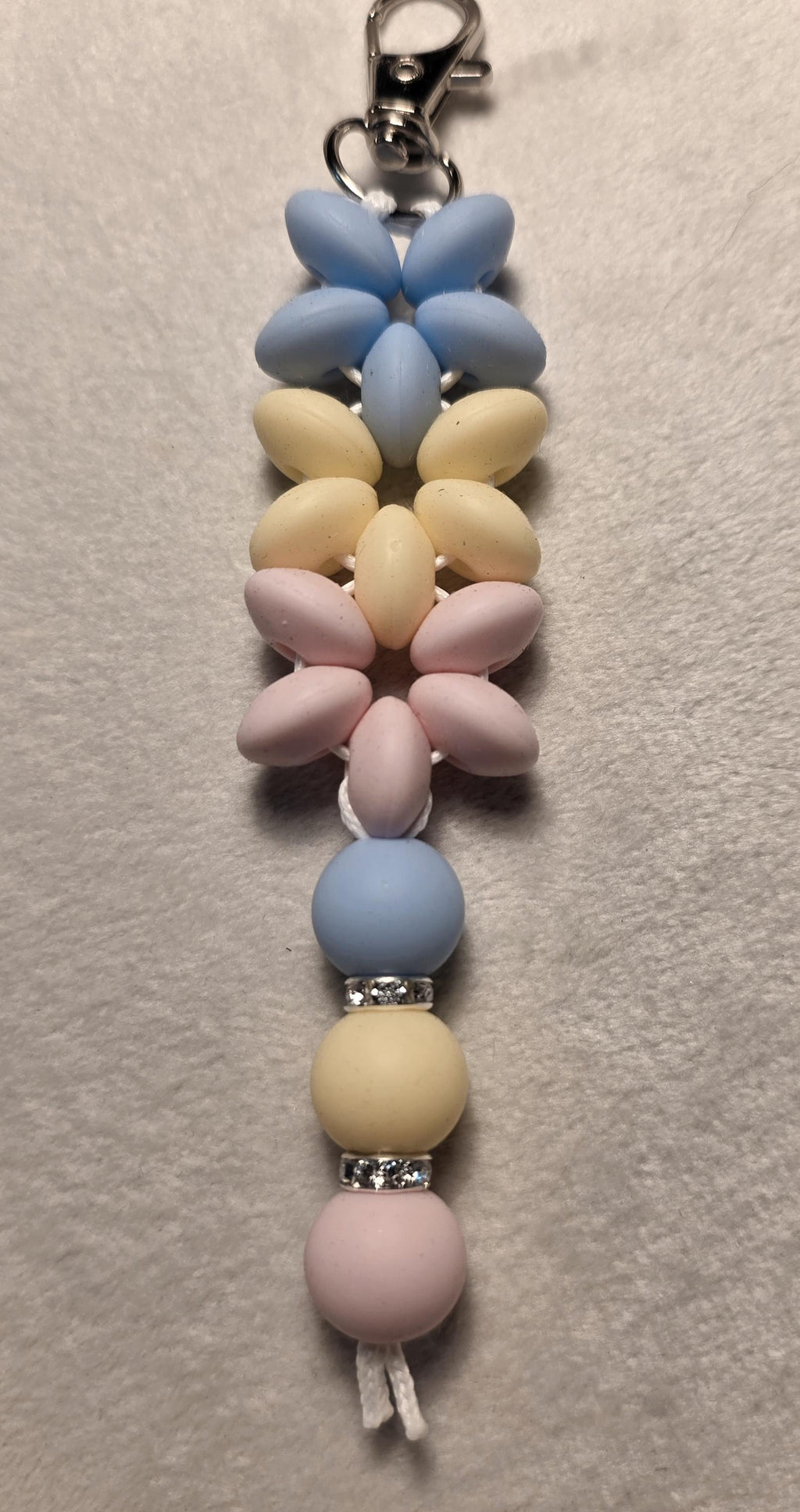 Pastel Flower silicone bead keychain