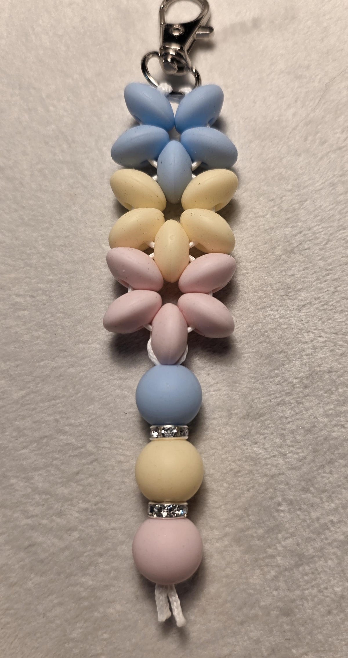 Pastel Flower silicone bead keychain